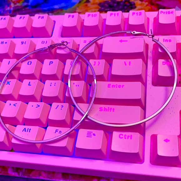 Hoop Earrings - Picture 1 of 2